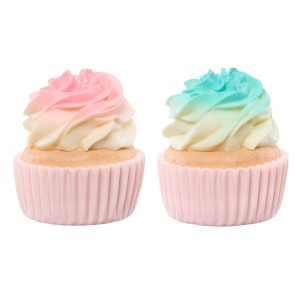 Sweet Spaces  Playful Plates - Cupcakes